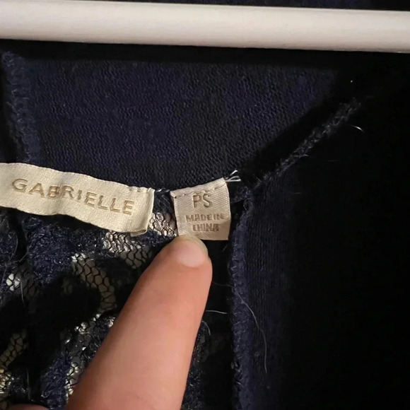 MARIA GABRIELLE Cardigan - Picture 7 of 7